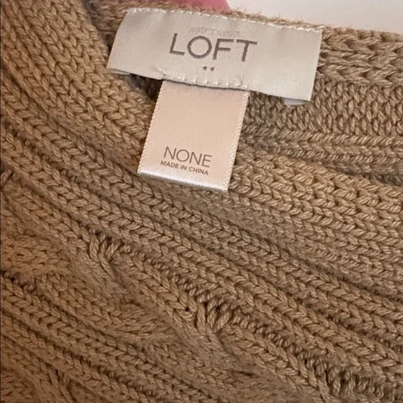 Loft shawl - Picture 2 of 3